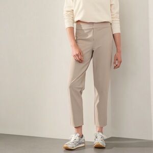 NWT $129 Athleta Stellar Trouser Color Pyrite Tan Women’s 2 Athletic Workout